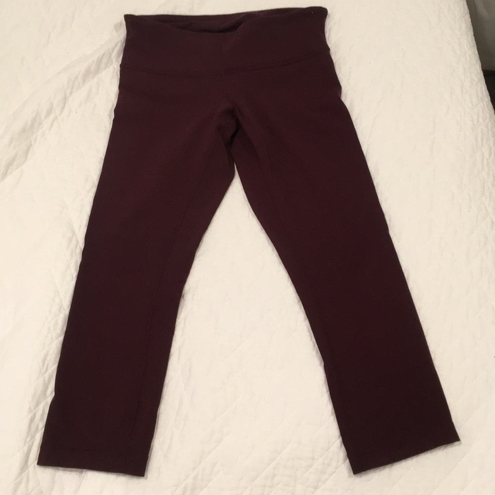 Lulu cropped leggings- burgundy/maroon